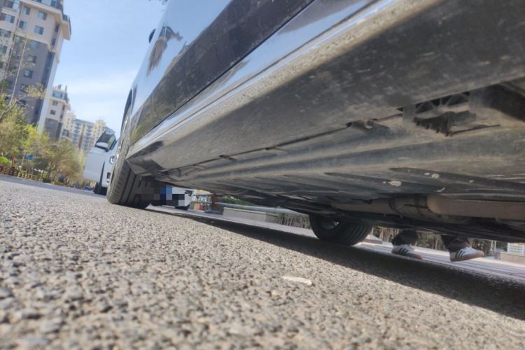 Used Mercedes-Benz E-Class 2020 E 300 L Sport Luxury Edition Chassis Front Right