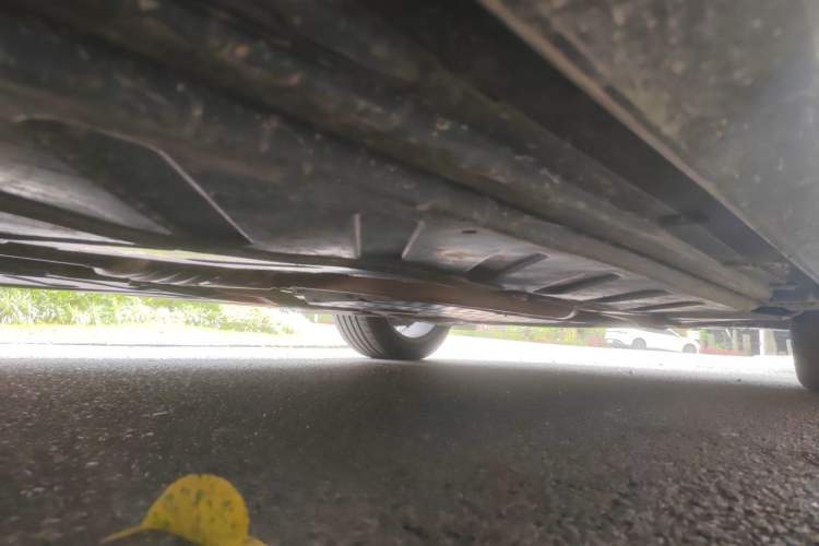 Used Mercedes-Benz E-Class 2020 Facelift E 260 L Sport Edition Chassis Front Right