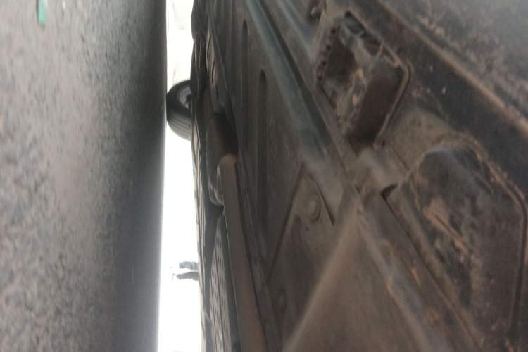 Used Mercedes-Benz E-Class 2020 E 300 L Luxury Model Chassis Front Right