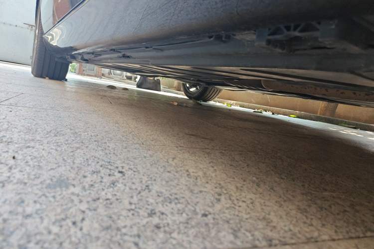 Used Mercedes-Benz E-Class 2020 E 260 L Chassis Front Right