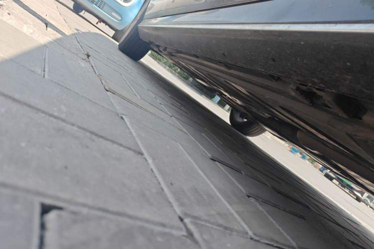 Used Mercedes-Benz E-Class 2020 Restyled E 300 L Sporty and Stylish Edition Chassis Front Right