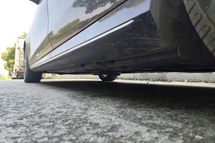Used Mercedes-Benz E-Class 2020 E 300 L Sport Luxury Edition Chassis Rear Left