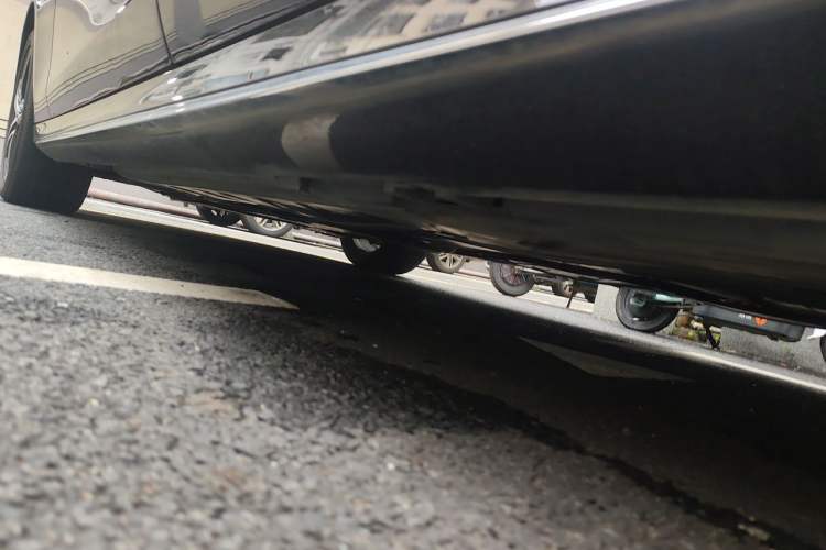 Used Mercedes-Benz E-Class 2020 Restyled E 300 L Sporty and Stylish Edition Chassis Rear Left
