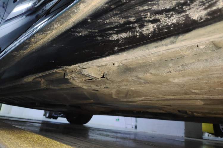Used Mercedes-Benz E-Class 2020 Facelift E 260 L Sport Edition Chassis Rear Left
