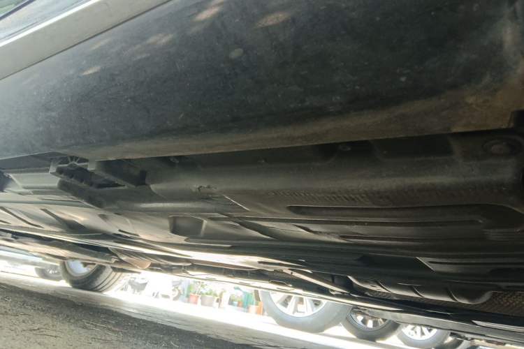 Used Mercedes-Benz E-Class 2020 E 260 L Chassis Rear Left
