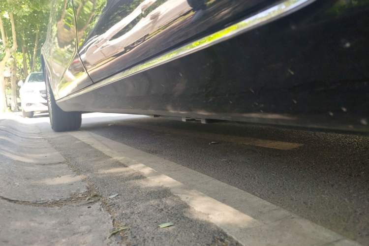 Used Mercedes-Benz E-Class 2020 E 300 L Luxury Model Chassis Rear Left
