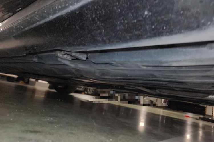 Used Mercedes-Benz E-Class 2020 E 300 L Sporty and Stylish Model Chassis Rear Left