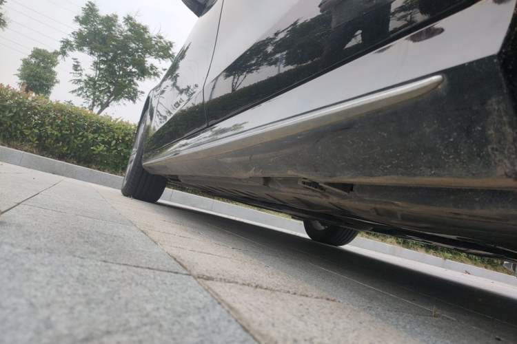 Used Mercedes-Benz E-Class 2020 Facelift E 260 L Sport Edition Chassis Rear Left
