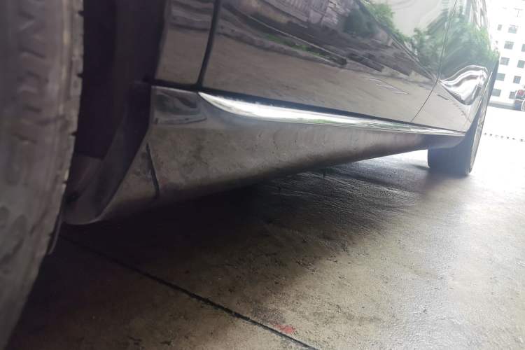 Used Mercedes-Benz E-Class 2020 Facelift E 300 L Stylish Edition Chassis Rear Right