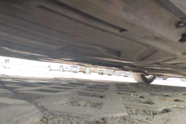 Used Mercedes-Benz E-Class 2020 E 300 L Luxury Model Chassis Rear Right