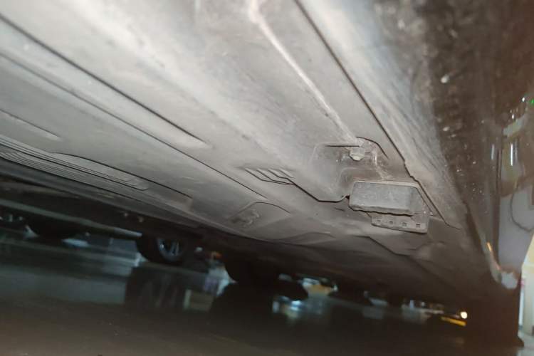 Used Mercedes-Benz E-Class 2020 Restyled E 300 L Exclusive Edition Chassis Rear Right
