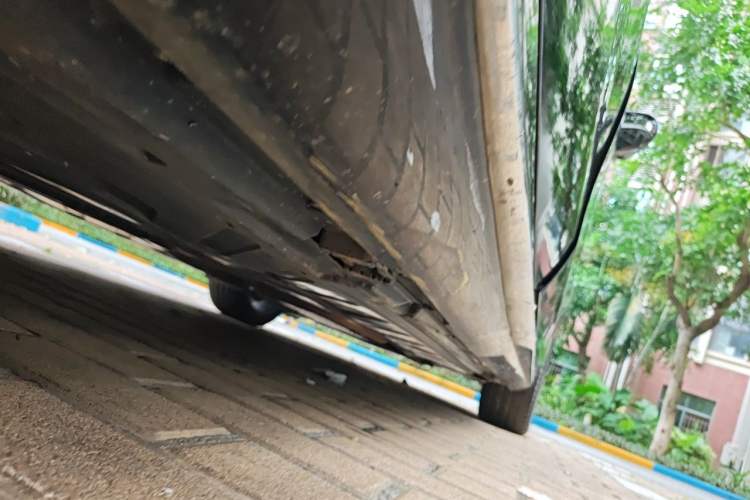Used Mercedes-Benz E-Class 2020 E 300 L Luxury Model Chassis Rear Right