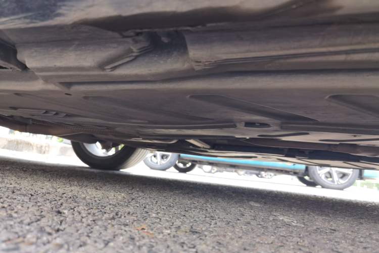 Used Mercedes-Benz E-Class 2020 E 300 L Sport Luxury Edition Chassis Rear Right