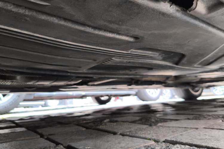 Used Mercedes-Benz E-Class 2020 E 300 L Luxury Model Chassis Rear Right