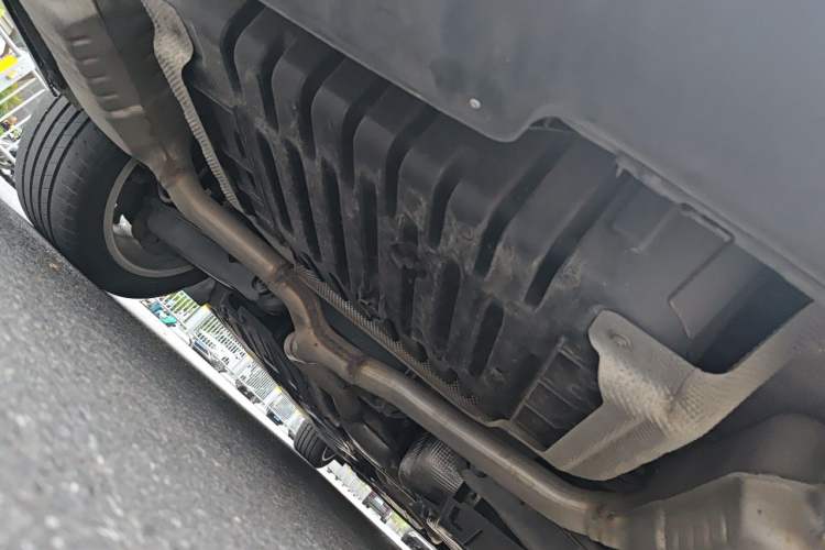 Used Mercedes-Benz E-Class 2020 E 300 L Luxury Model Chassis Rear Right