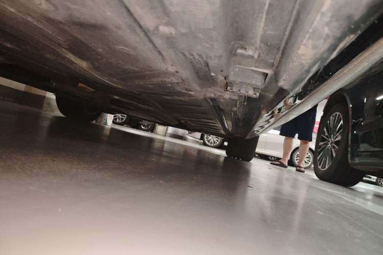 Used Mercedes-Benz E-Class 2020 E 300 L Sporty and Stylish Model Chassis Rear Right