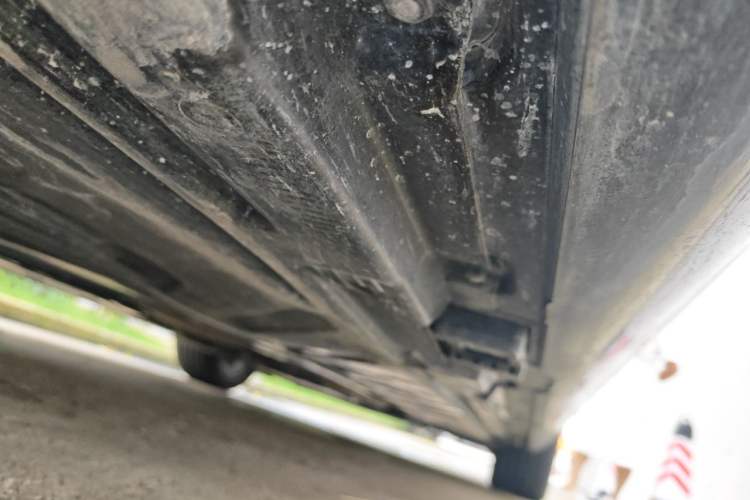 Used Mercedes-Benz E-Class 2020 E 260 L 4MATIC Chassis Rear Right