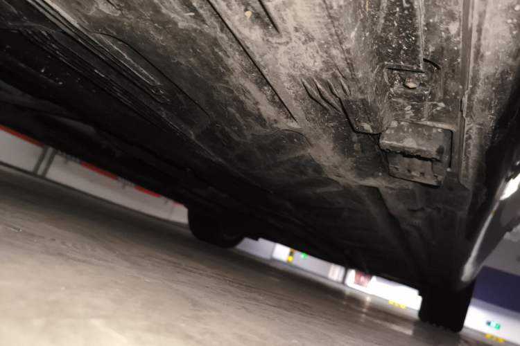 Used Mercedes-Benz E-Class 2020 E 300 L Luxury Model Chassis Rear Right