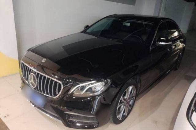 Ojetý Mercedes-Benz E-Class 2020 Restyled E 300 L Sporty and Stylish Edition