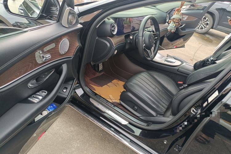 Used Mercedes-Benz E-Class 2020 Restyled E 300 L Exclusive Edition Driver Seat