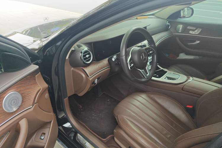 Used Mercedes-Benz E-Class 2020 Restyled E 300 L Exclusive Edition Driver Seat
