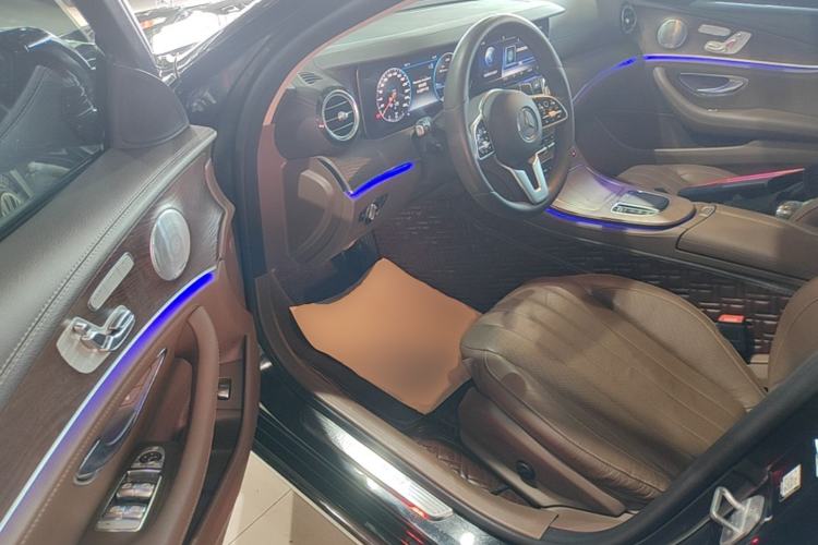 Used Mercedes-Benz E-Class 2020 Restyled E 300 L Exclusive Edition Driver Seat