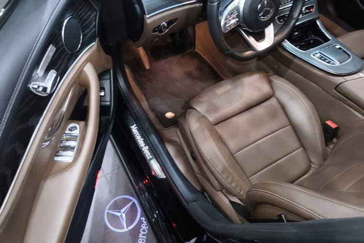 Used Mercedes-Benz E-Class 2020 Facelift E 260 L Sport Edition Driver Seat