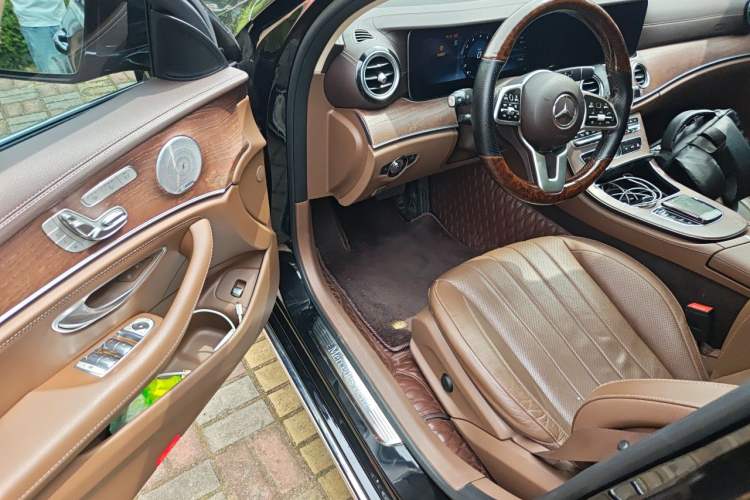Used Mercedes-Benz E-Class 2020 Restyled E 300 L Exclusive Edition Driver Seat