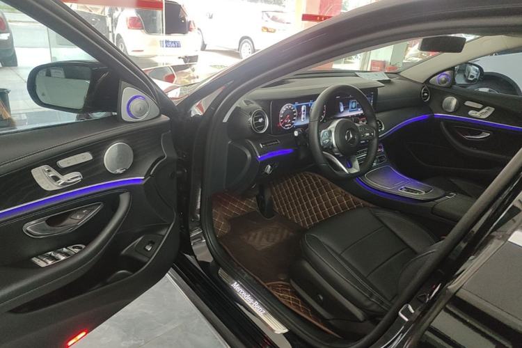 Used Mercedes-Benz E-Class 2020 Restyled E 300 L Sport Exclusive Edition Driver Seat
