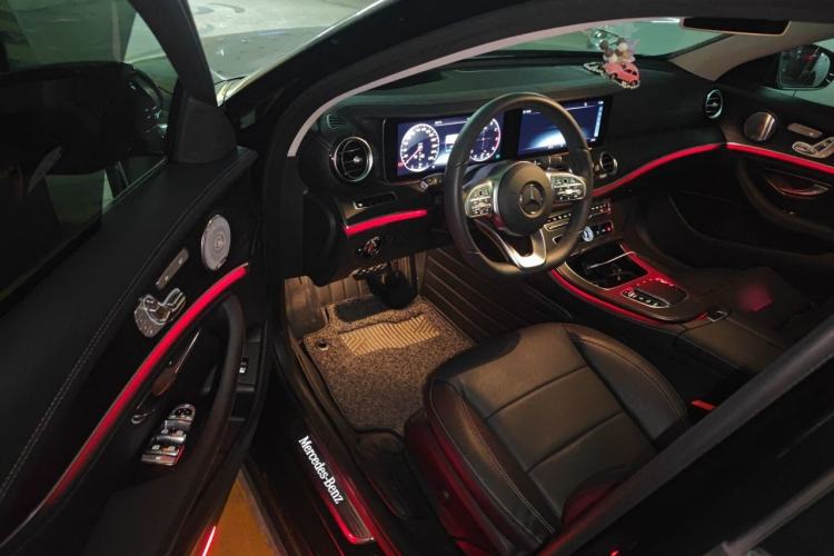 Used Mercedes-Benz E-Class 2020 Restyled E 300 L Sport Exclusive Edition Driver Seat