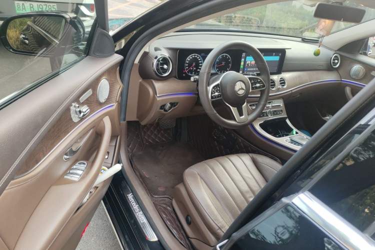 Used Mercedes-Benz E-Class 2020 Restyled E 300 L Exclusive Edition Driver Seat