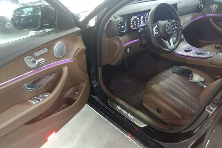 Used Mercedes-Benz E-Class 2020 Restyled E 300 L Exclusive Edition Driver Seat