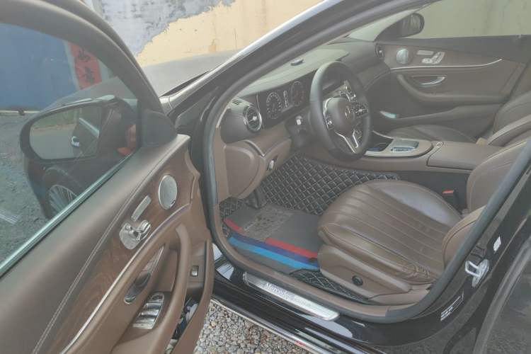 Used Mercedes-Benz E-Class 2020 Restyled E 300 L Exclusive Edition Driver Seat