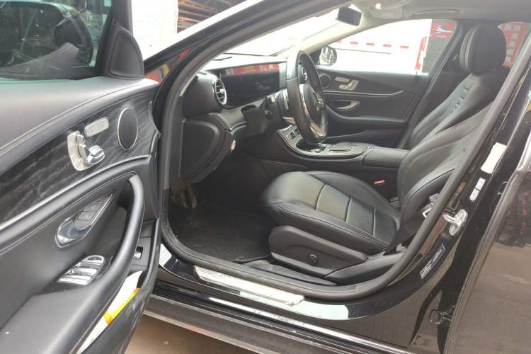 Used Mercedes-Benz E-Class 2020 Restyled E 300 L Sporty and Stylish Edition Driver Seat