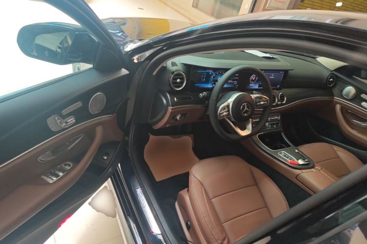 Used Mercedes-Benz E-Class 2020 Restyled E 300 L Sport Exclusive Edition Driver Seat