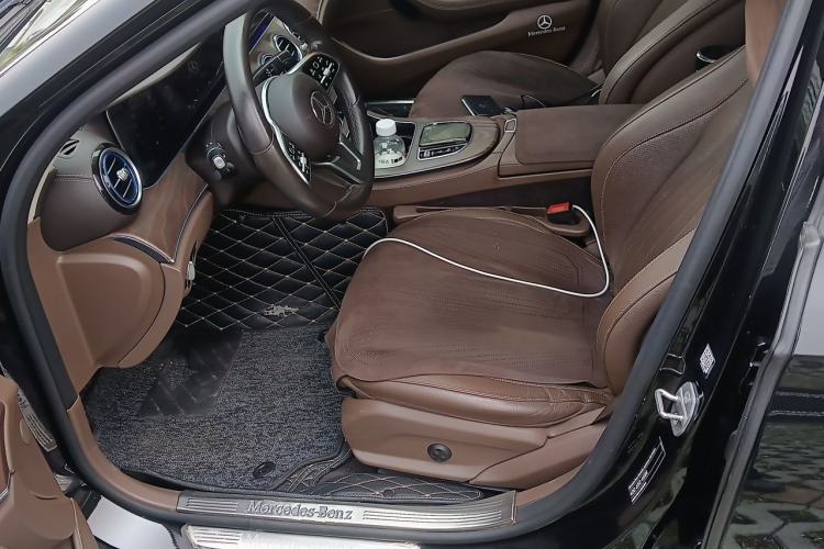 Used Mercedes-Benz E-Class 2020 Restyled E 300 L Exclusive Edition Driver Seat