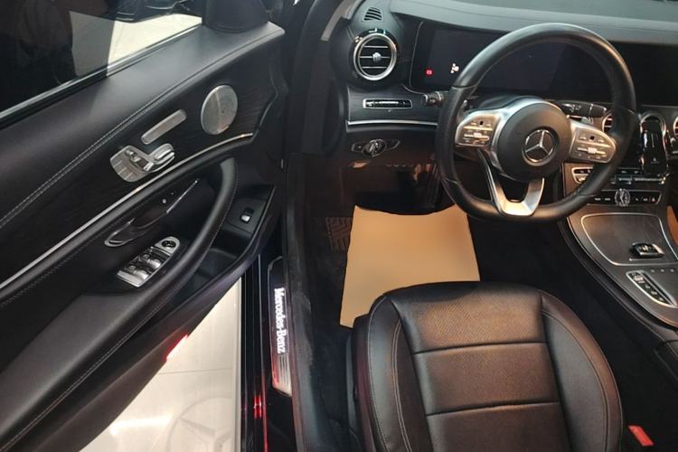 Used Mercedes-Benz E-Class 2020 Restyled E 300 L Sport Exclusive Edition Driver Seat