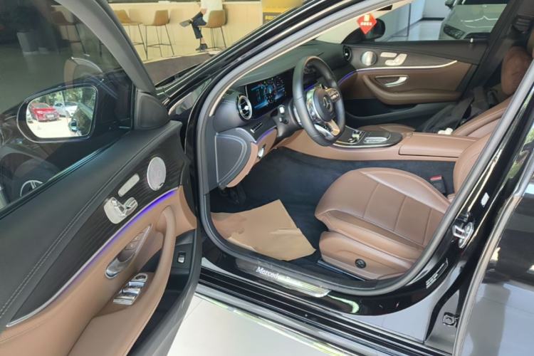 Used Mercedes-Benz E-Class 2020 Restyled E 300 L Sport Exclusive Edition Driver Seat