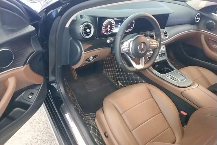Used Mercedes-Benz E-Class 2020 Restyled E 300 L Sporty and Stylish Edition Driver Seat