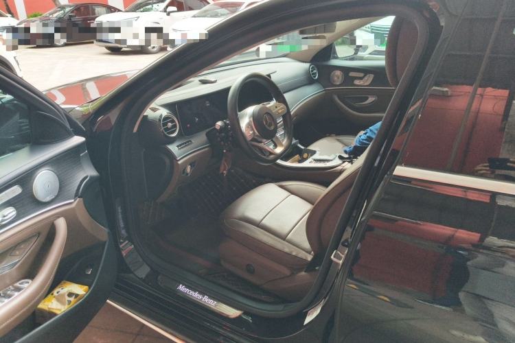 Used Mercedes-Benz E-Class 2020 Restyled E 300 L Sport Exclusive Edition Driver Seat