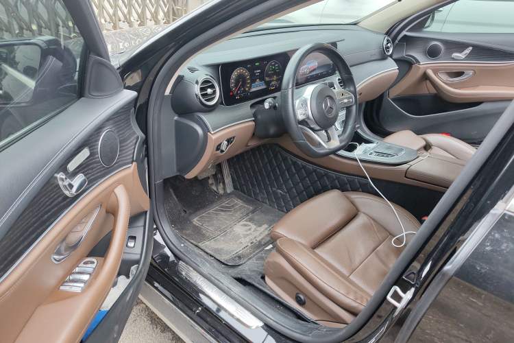 Used Mercedes-Benz E-Class 2020 Facelift E 260 L Sport Edition Driver Seat