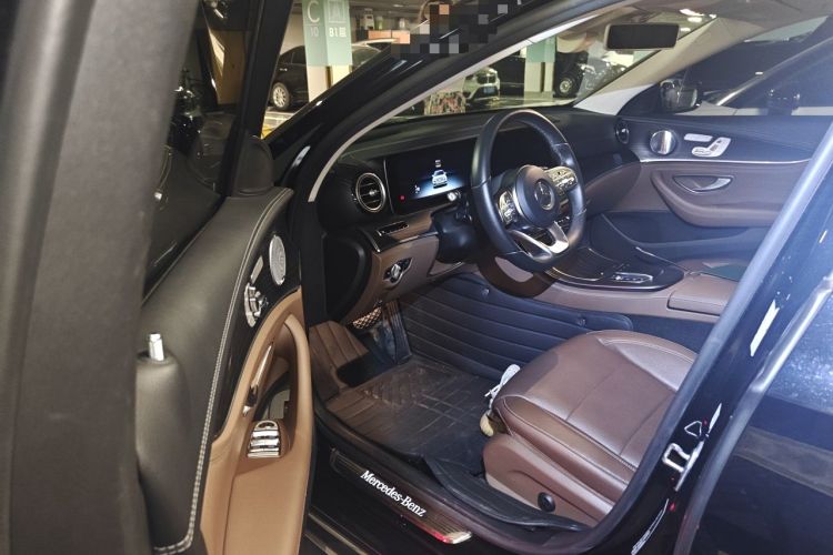 Used Mercedes-Benz E-Class 2020 Restyled E 300 L Sport Exclusive Edition Driver Seat