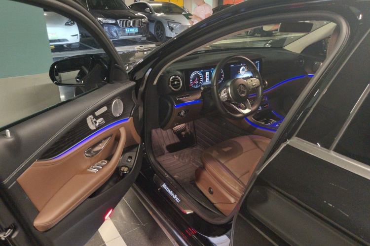 Used Mercedes-Benz E-Class 2020 Restyled E 300 L Sport Exclusive Edition Driver Seat