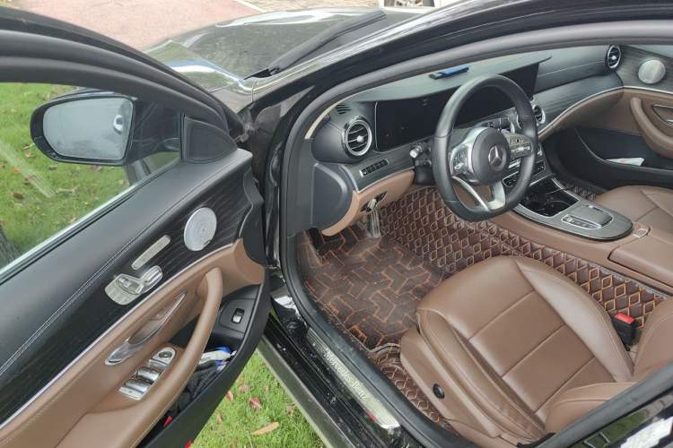 Used Mercedes-Benz E-Class 2020 Restyled E 300 L Sport Exclusive Edition Driver Seat