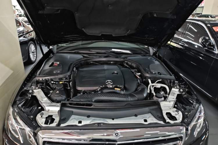 Used Mercedes-Benz E-Class 2020 Facelift E 260 L Engine Bay