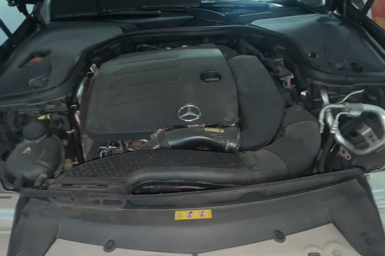 Used Mercedes-Benz E-Class 2020 E 300 L Luxury Model Engine Bay