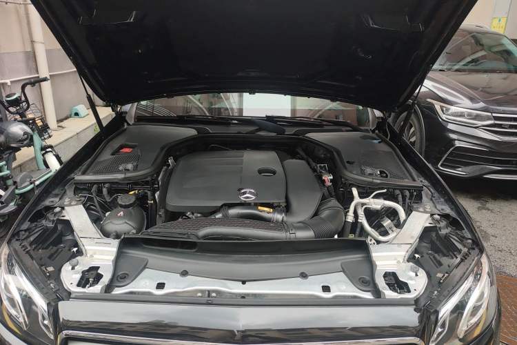 Used Mercedes-Benz E-Class 2020 Restyled E 300 L Sporty and Stylish Edition Engine Bay