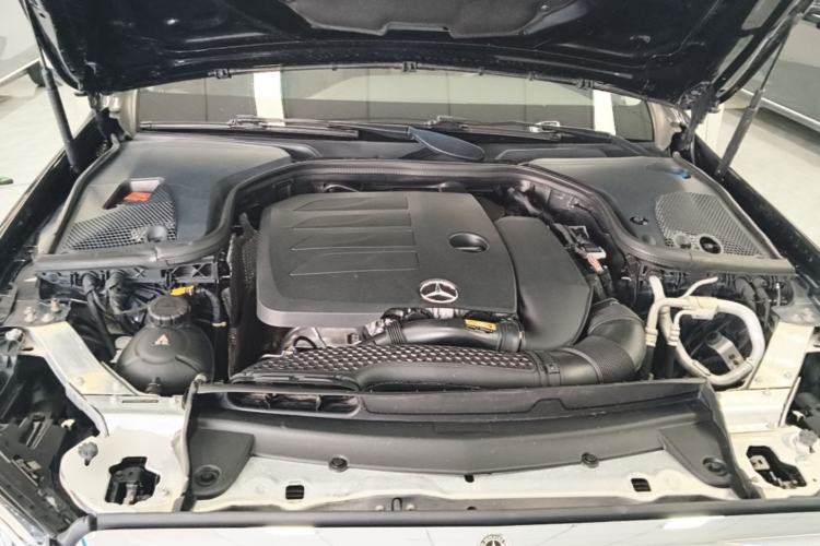 Used Mercedes-Benz E-Class 2020 Restyled E 300 L Exclusive Edition Engine Bay