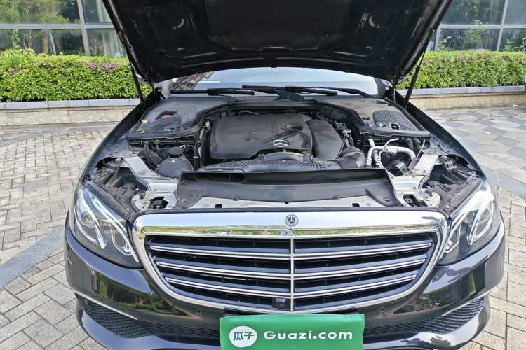 Used Mercedes-Benz E-Class 2020 Restyled E 300 L Exclusive Edition Engine Bay