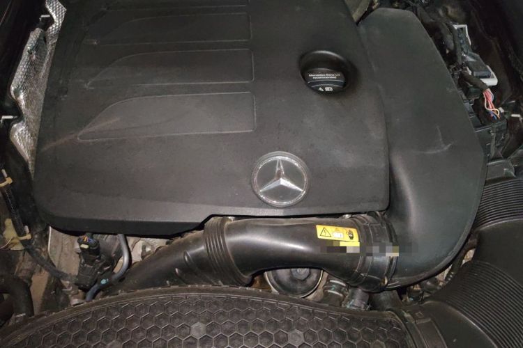 Used Mercedes-Benz E-Class 2020 E 300 L Luxury Model Engine Bay